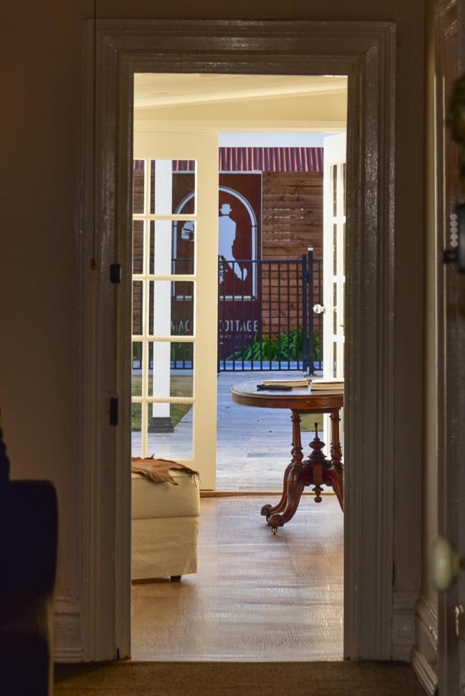 Macleay Cottage With Plunge Pool And Local Arts Dubbo Exterior foto